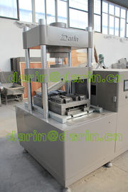 Pet Food Machinery Pet Chewing Bone With Cowhide , Pigskin Or Sheepskin As Material