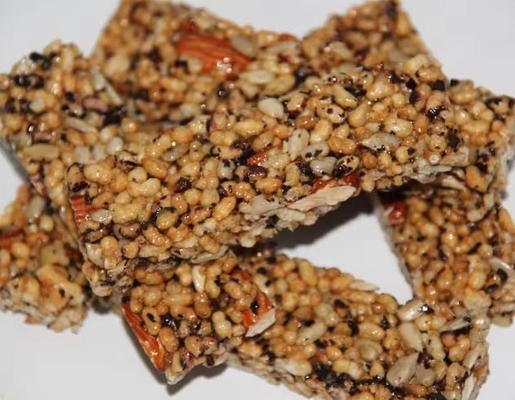 Multinational oat chocolate cereal fruits nuts candy bar moulding machine / Snacks Making Machine