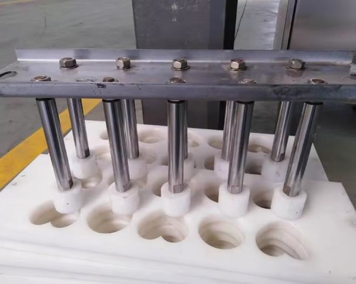 High speed Cereal Bar Forming Machine / bird seed cracker making equipment